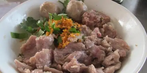 Bakso Aliang, Pantai Indah Kapuk