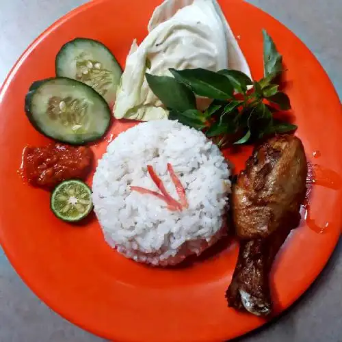 Gambar Makanan HalalFood Juara Nasi Kuning, Tukad Cilincing 13