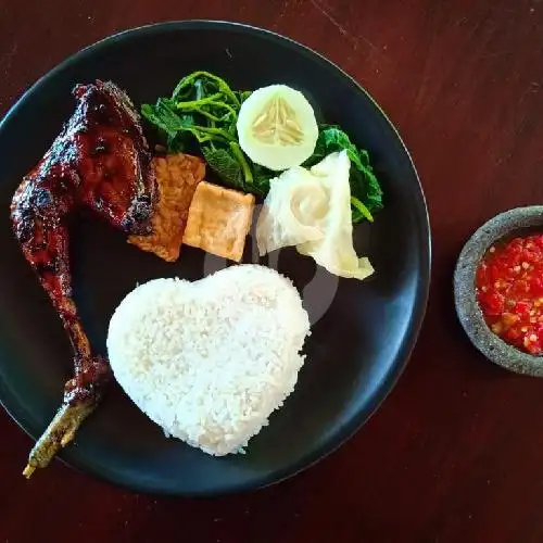 Gambar Makanan Ayam Goreng Kampung, Gatsu Barat 5