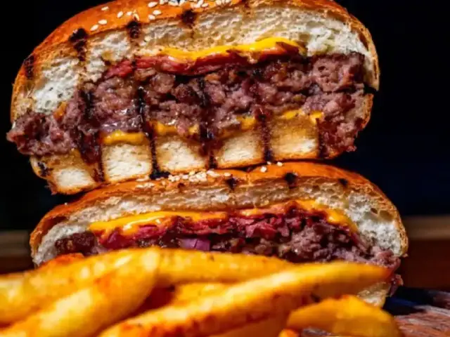 By Ulus Steakhouse & Burger'nin yemek ve ambiyans fotoğrafları 15