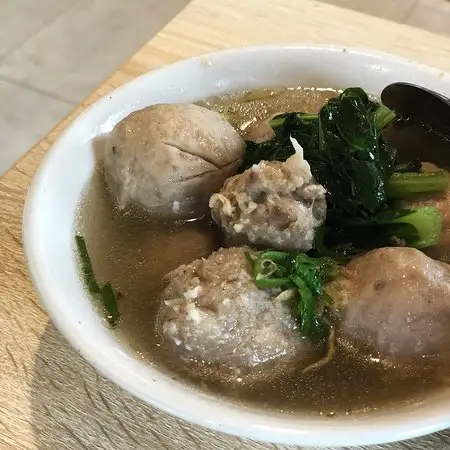 Gambar Makanan Mie Bakso Suryani 4