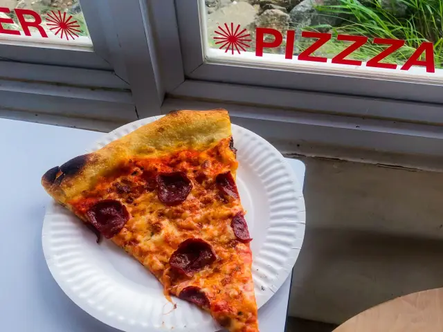 Gambar Makanan Pizzza Dealer 6