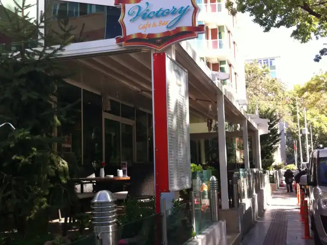 Victory Cafe & Bar - Alba Hotel'nin yemek ve ambiyans fotoğrafları 2