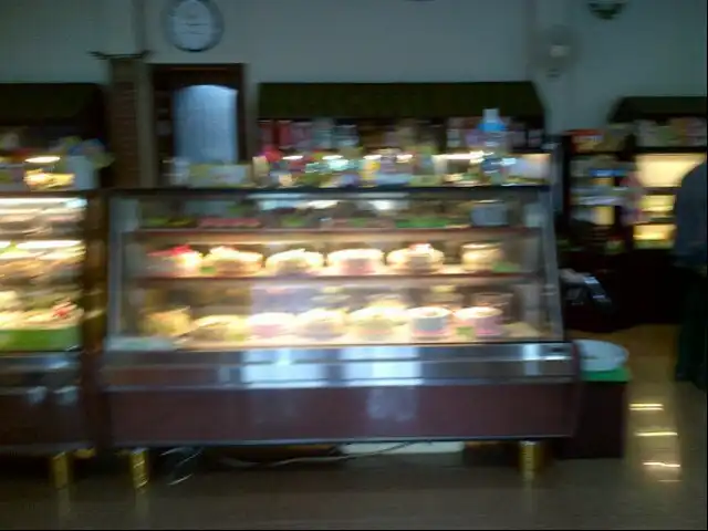 Gambar Makanan Monic bakery 4