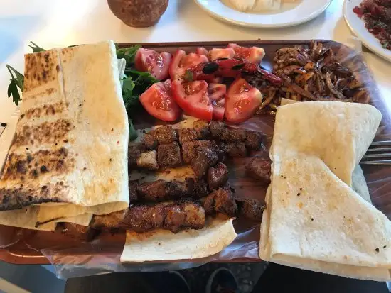 Tarihi diyarbakir cigercisi'nin yemek ve ambiyans fotoğrafları 10