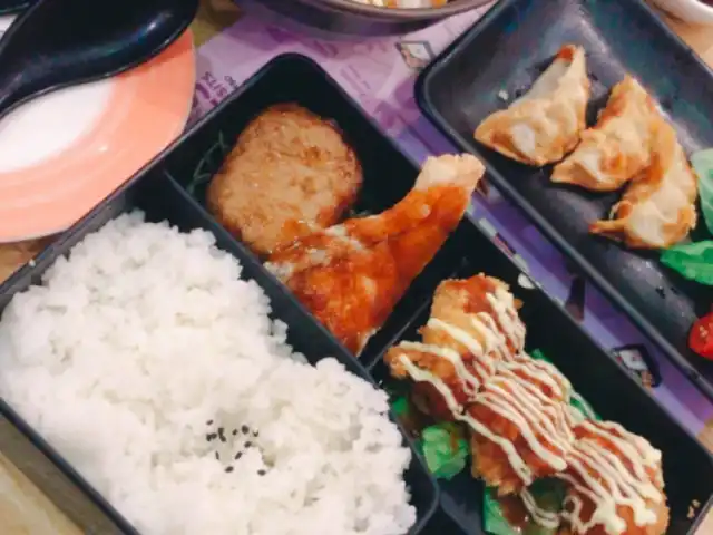 Sushi King Food Photo 2