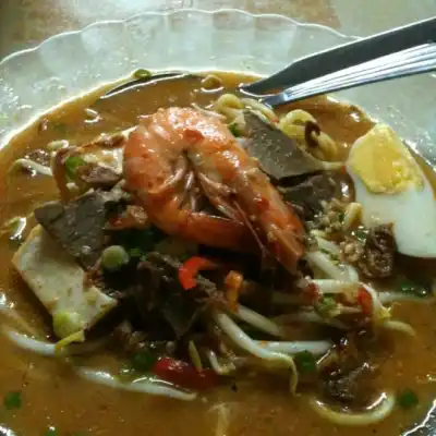 Mee Rebus Depan Klinik Kesihatan Sg Dua