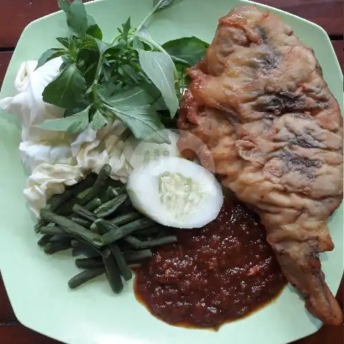Gambar Makanan Ayam Goreng Semarang Pak Ekon, Hasan Basri 2