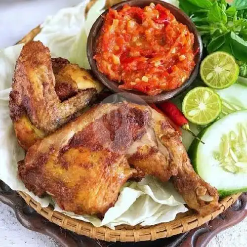 Gambar Makanan Ayam Bakar Nyonya, Kalimalang 14