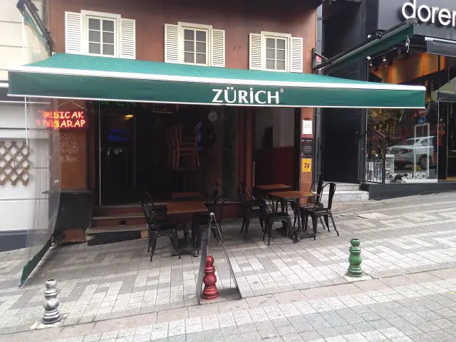 Zürich Pub'nin yemek ve ambiyans fotoğrafları 4