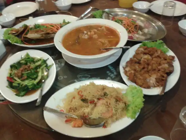 BBQ Seafood Garden, Gong Badak, K. Trg Food Photo 2
