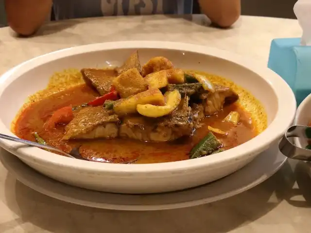 Delicious Curry House Seafood Food Photo 3