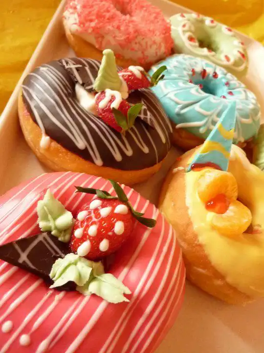 Donat Madu Cihanjuang