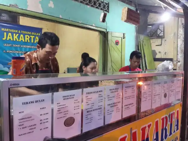 Gambar Makanan Martabak & Kue Bandung Jakarta 9