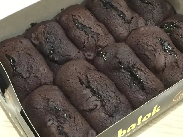 Gambar Makanan Kue Balok Brownies Mahkota 5