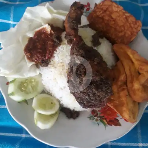 Gambar Makanan Nasi Bebek & Ayam Goreng Khas Suroboyo H Hasan, AA Kampung Baru 1