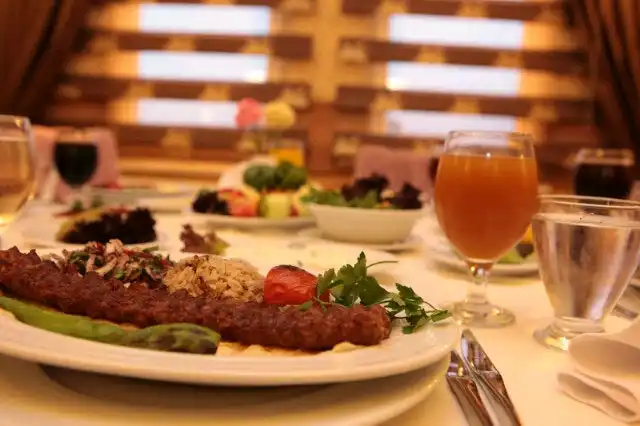 Ankara Gölbaşı Beykoz'nin yemek ve ambiyans fotoğrafları 8