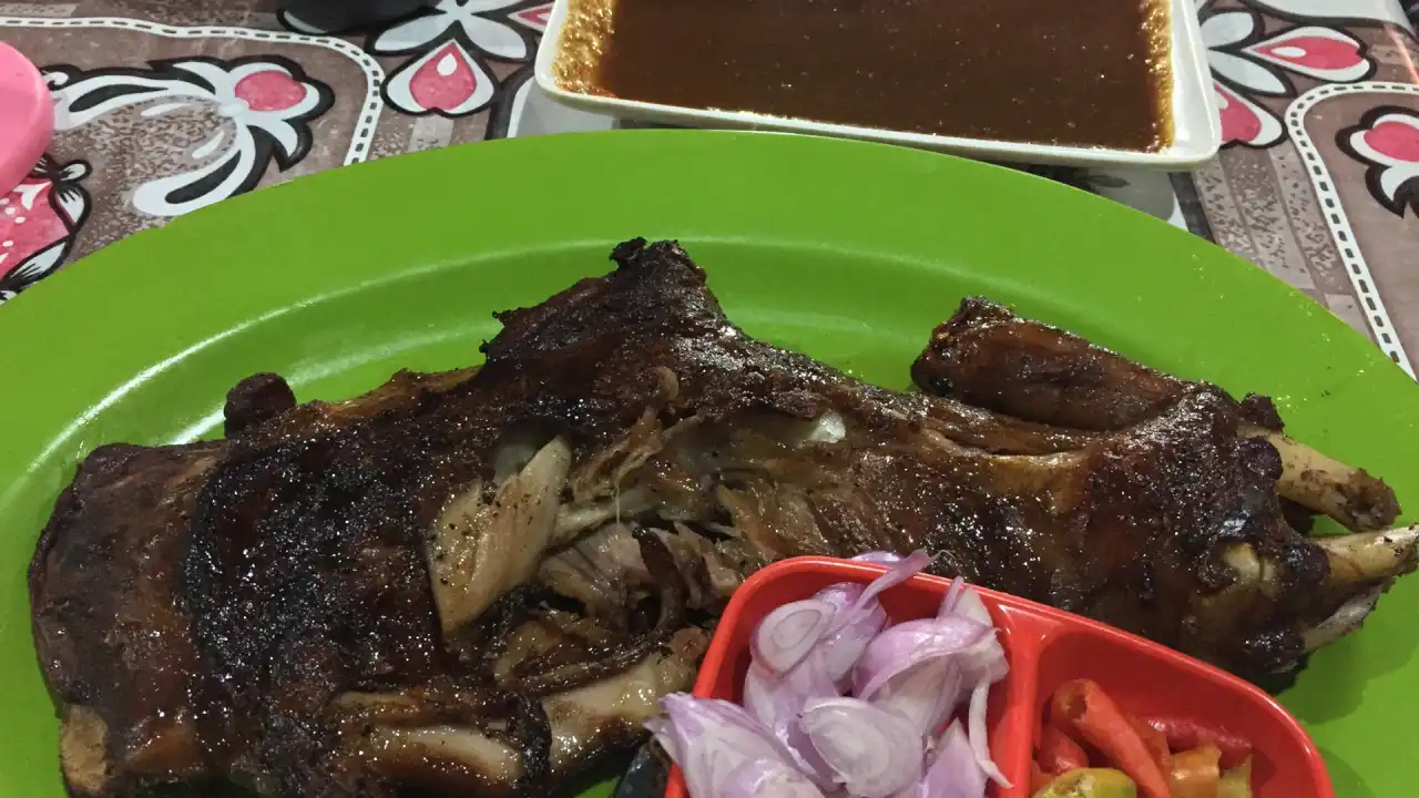 RM. YAMAN Kambing Oven Madu