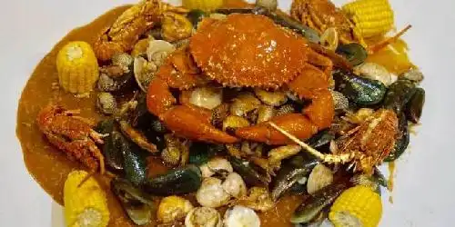 Seafood Rakyat, Seafood Ngamprak, Kepiting Asap