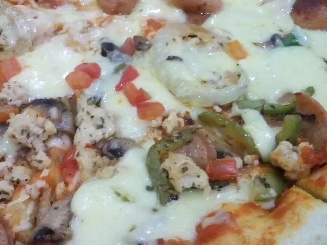 Gambar Makanan Pizza Combi 16