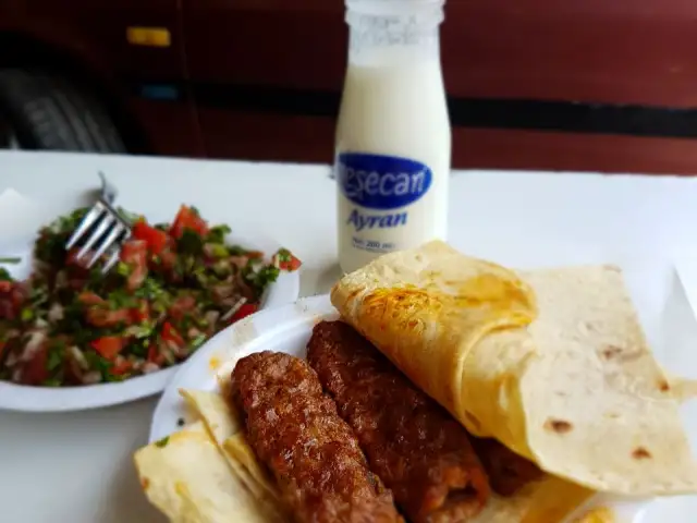 Adanacı Kebapçı Mustafa'nin yemek ve ambiyans fotoğrafları 1