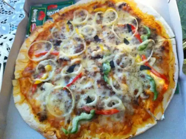 Gambar Makanan Massimo Pizzeria 16