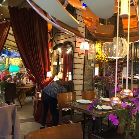 Pizzeria'nin yemek ve ambiyans fotoğrafları 4