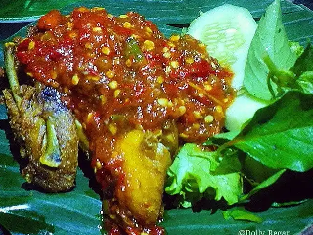 Gambar Makanan Ayam Penyet Bu Mai 15