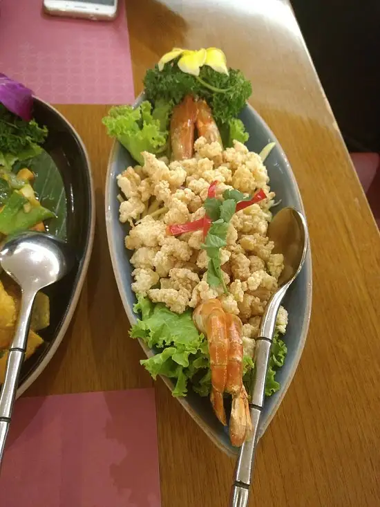 Gambar Makanan Chandara Fine Thai Cuisine 11
