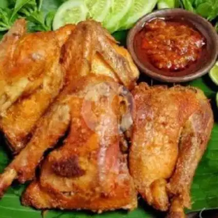 Gambar Makanan Ayam Penyet The Queen Flyover, Tarumanegara 1