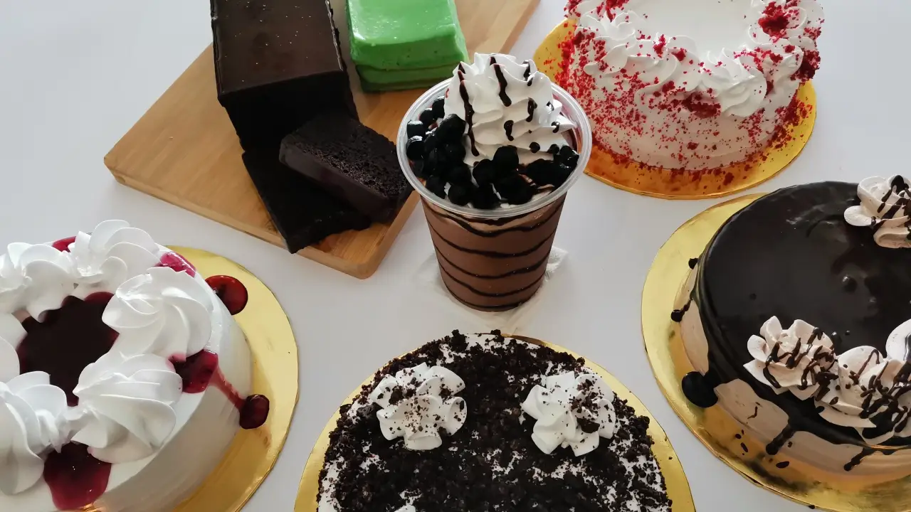 Az's Ice Blended & Cakes  (Kuala Kubu Bharu)