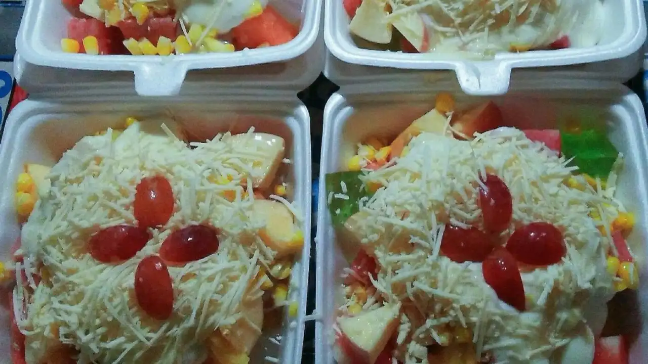 Fruit Salad Intan, Wanea