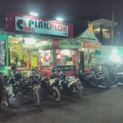 PlakPlok Cafe