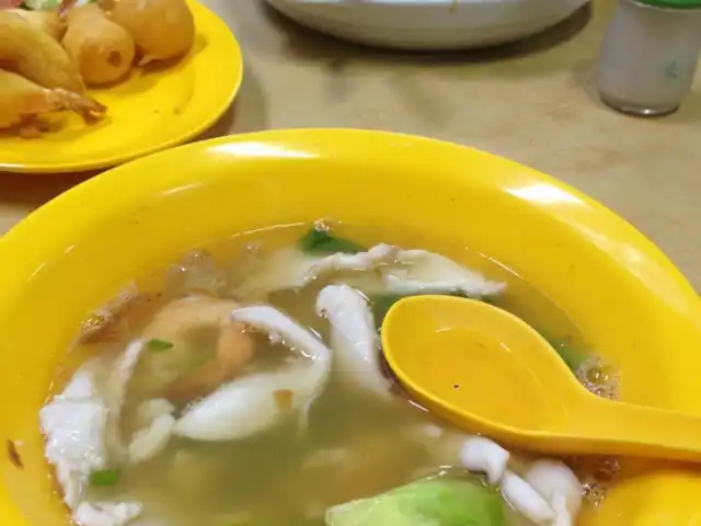 Gambar Makanan Yong Kee Istimewa Soup Seafood 7