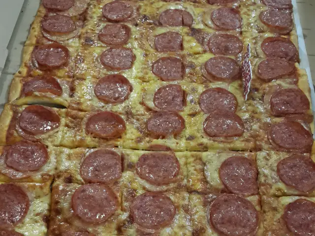 Gambar Makanan Henk's Pizza 14