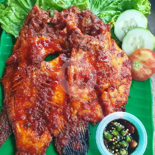 Gambar Makanan Ikan Bakar Kembar Aikha 3