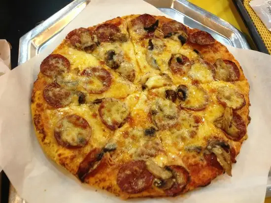 Yellow Cab Pizza Co. Food Photo 2