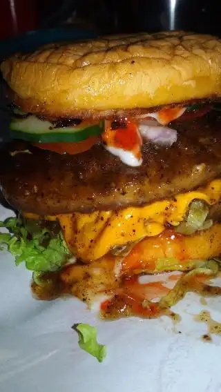 FAIZUL BURGER CELOP Food Photo 4