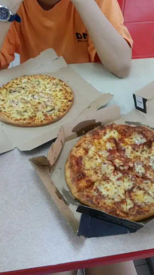 Domino's Pizza Food Photo 10