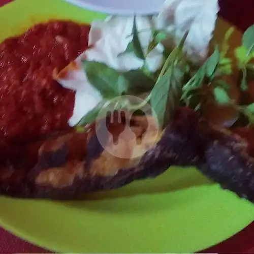 Gambar Makanan Pecel Lele & Nasi Uduk Lareetan, Villa Bintaro Regency 3