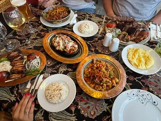 Old Ottoman Cafe & Restaurant'nin yemek ve ambiyans fotoğrafları 35