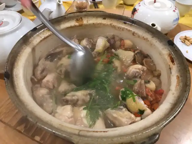Rue Ee Teochew Fish Pot Food Photo 15