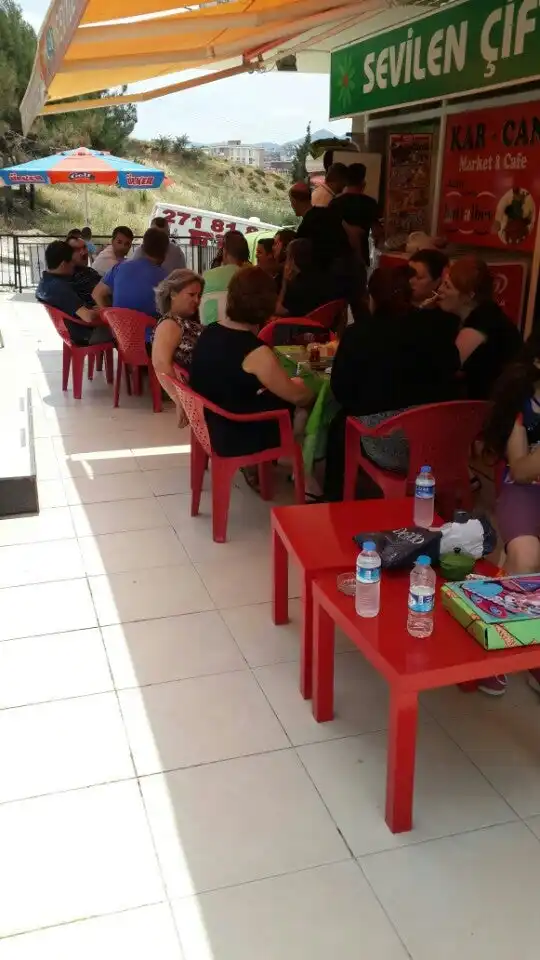 Kar-Can Market & Cafe'nin yemek ve ambiyans fotoğrafları 4