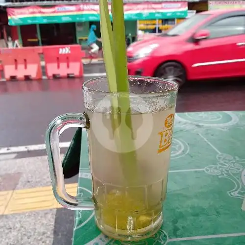 Gambar Makanan Ns. Uduk, Ns. Kuning & Lontong Opor Warung Ns. Kuning Lathifah, Gito Gati 13