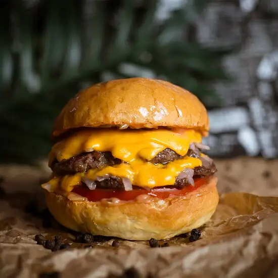 The Smokey BBQ & Burger'nin yemek ve ambiyans fotoğrafları 1