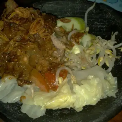 Rujak Belut Brebes