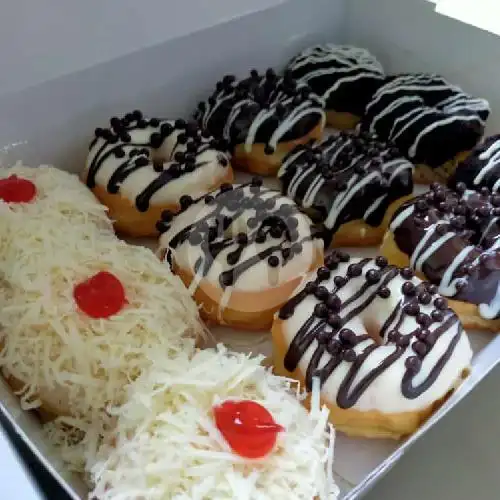 Gambar Makanan Rumah Donat, Jl. Pemuda No. 12- Gomong-Mataram 4