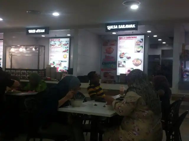 iDelicious Food Court Food Photo 10