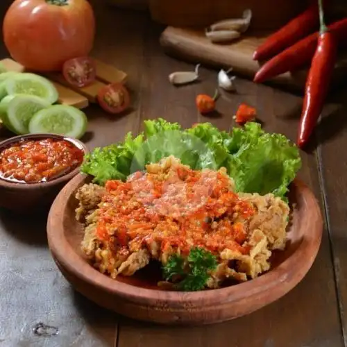 Gambar Makanan Ayam Geprek Kekinian Empok RINA 19