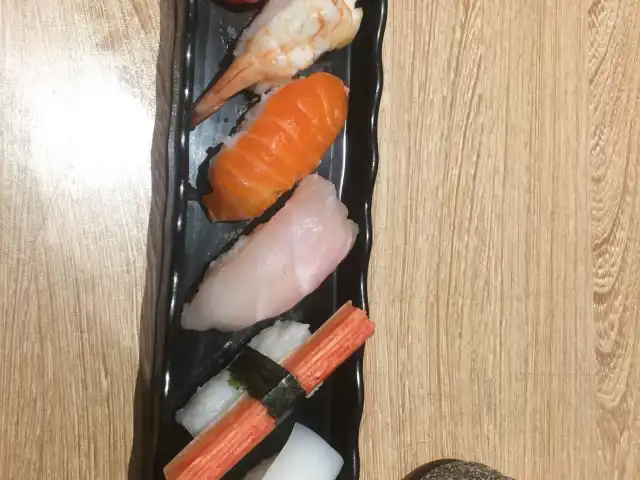 Gambar Makanan Kaiten Sushi 1